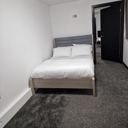 Ckb Flat- Comfort, Cosy, And Secure! Codsall Ngoại thất bức ảnh